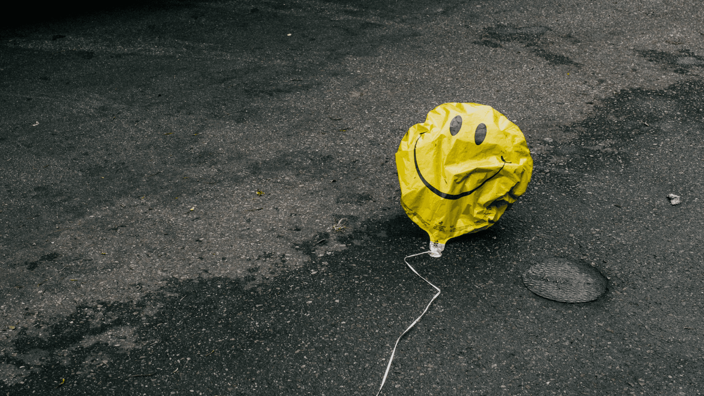 smiley face balloon